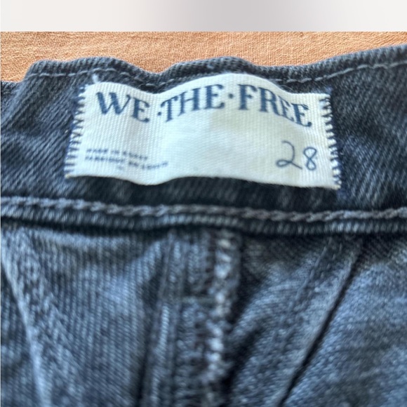 We the Free Olsen Cuffed Jeans - Picture 5 of 6